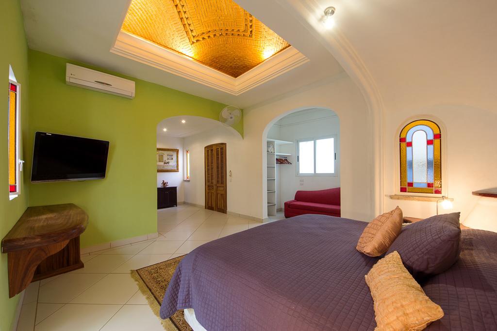 Mboutique Hotel Саюлита Стая снимка