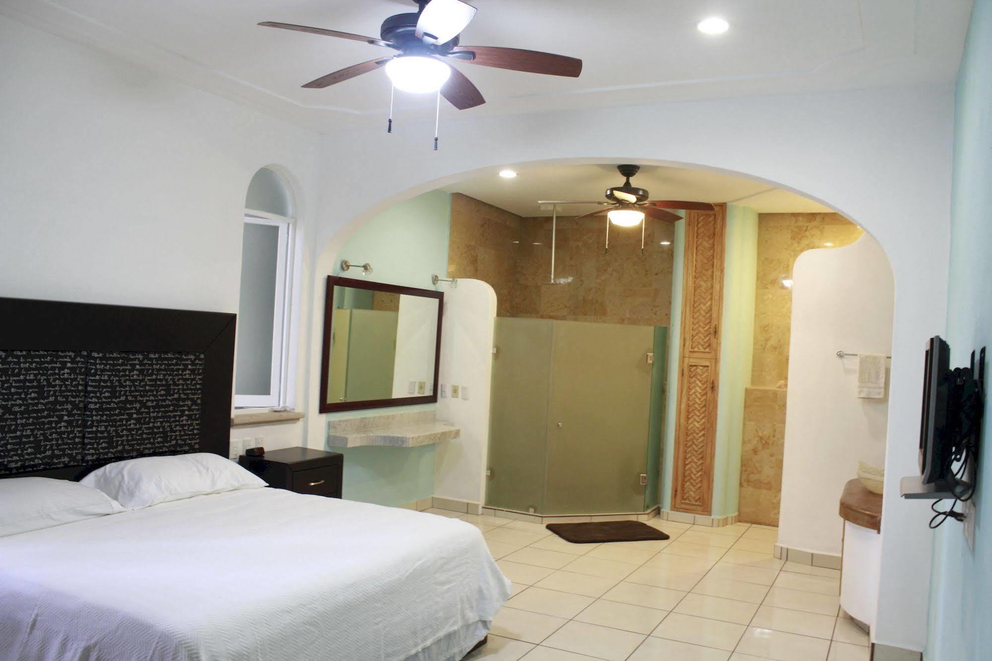 Mboutique Hotel Саюлита Екстериор снимка